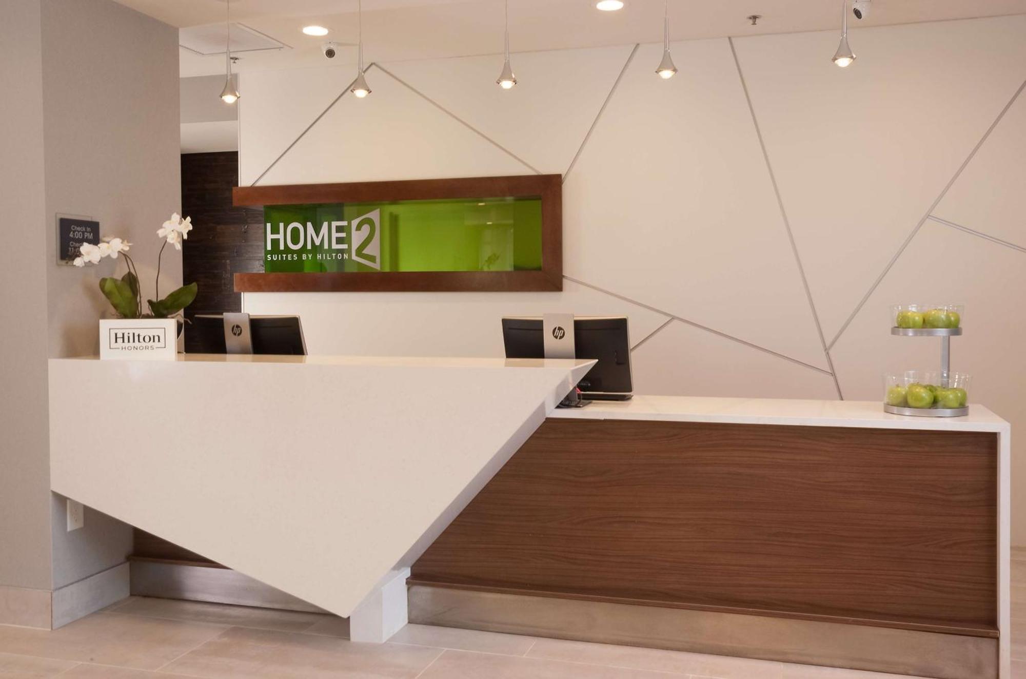 Hotel Home2 By Hilton Atlanta Perimeter Center 3*