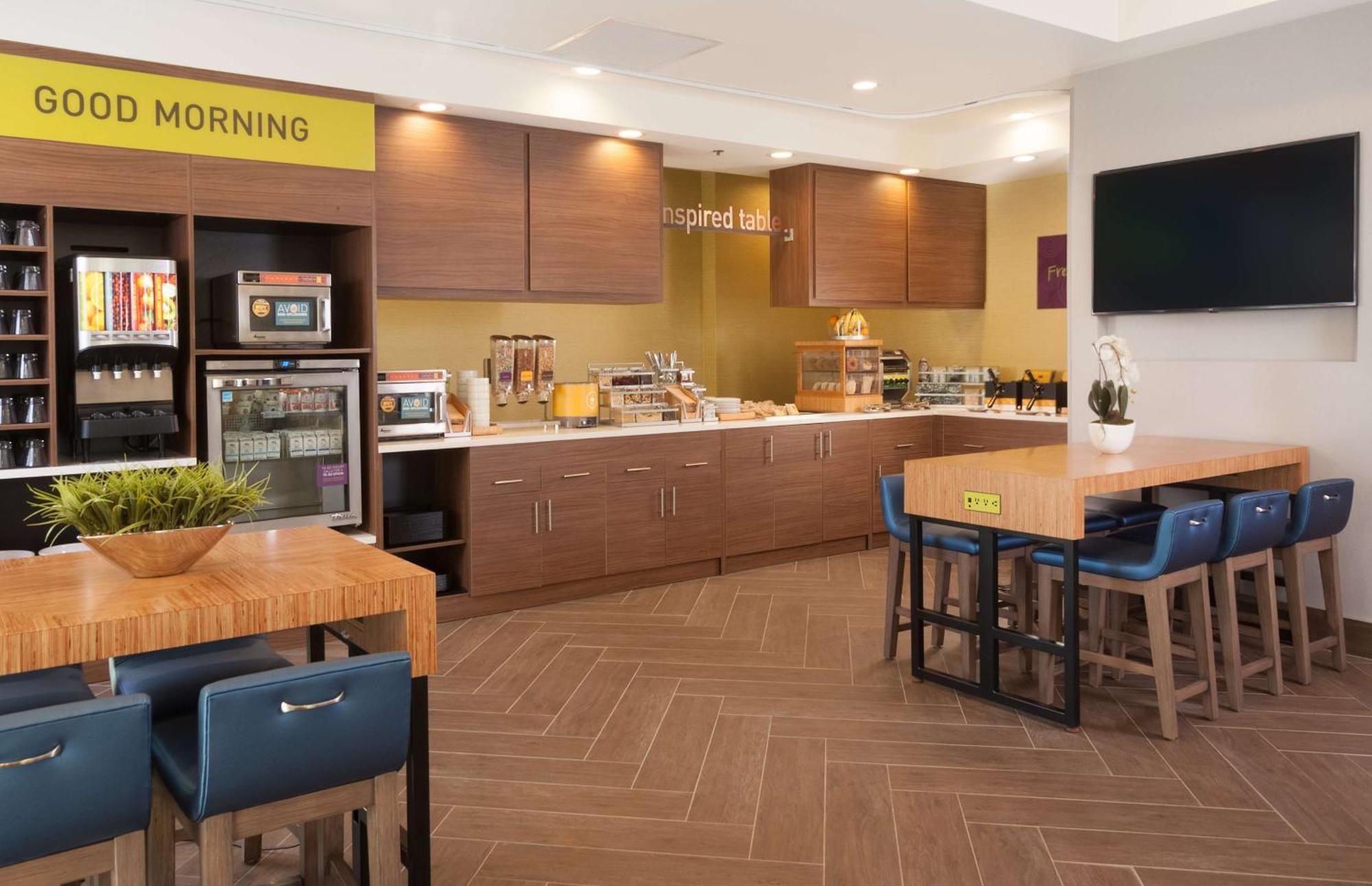 Home2 By Hilton Atlanta Perimeter Center Hotel 3*